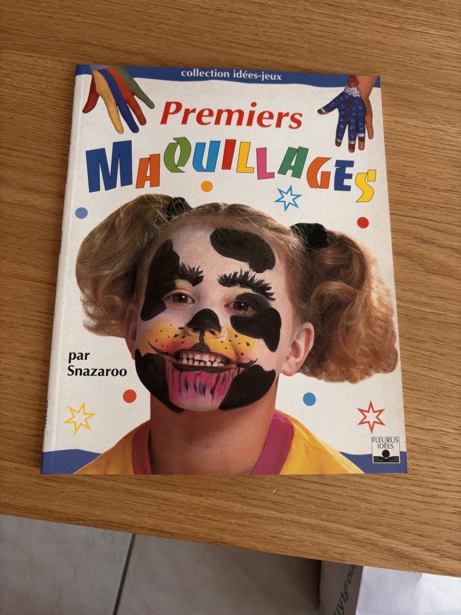 Illustration de Livre maquillage enfants