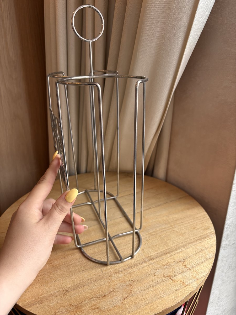 Illustration de Porte-verres ou tasses Maison du Monde