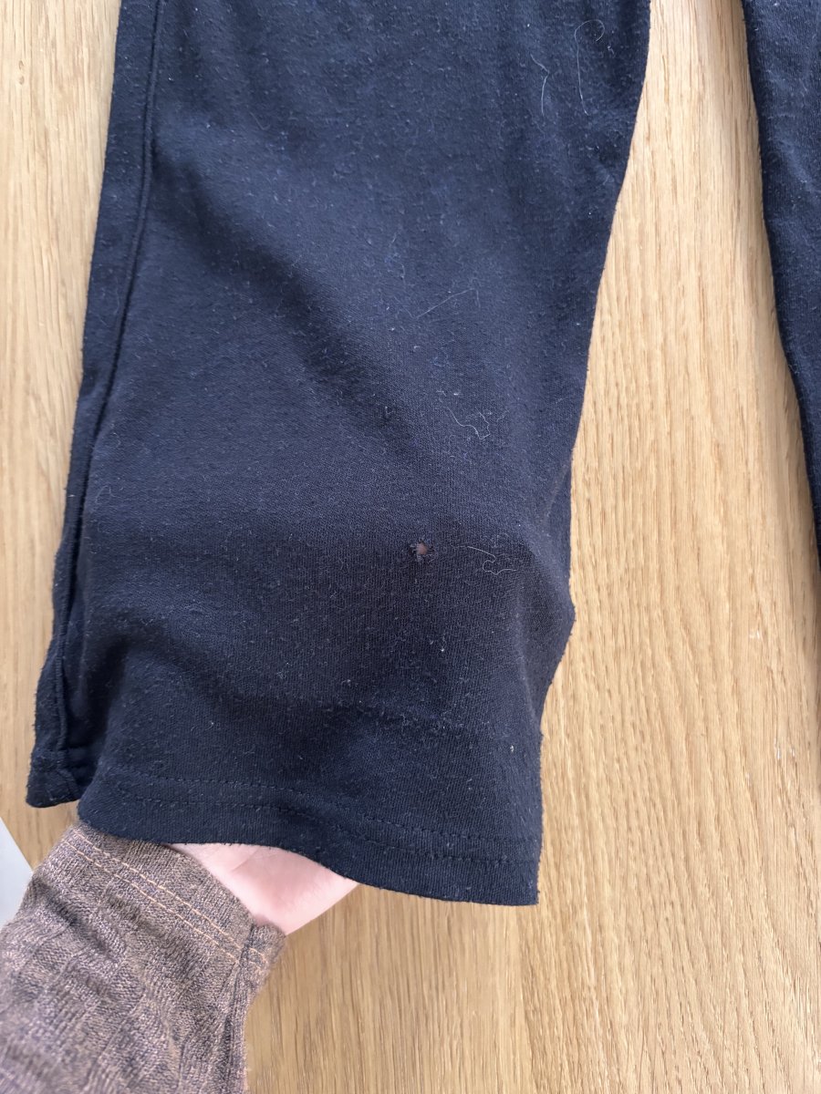 Illustration de Pantalon jogging enfant 7-8 ans