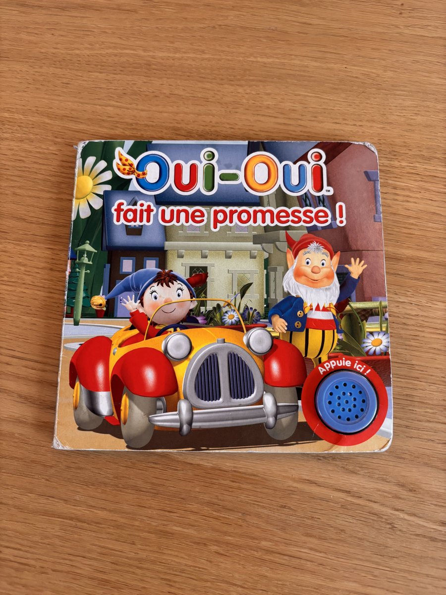 Image Livre cartonné pour enfant Oui Oui
