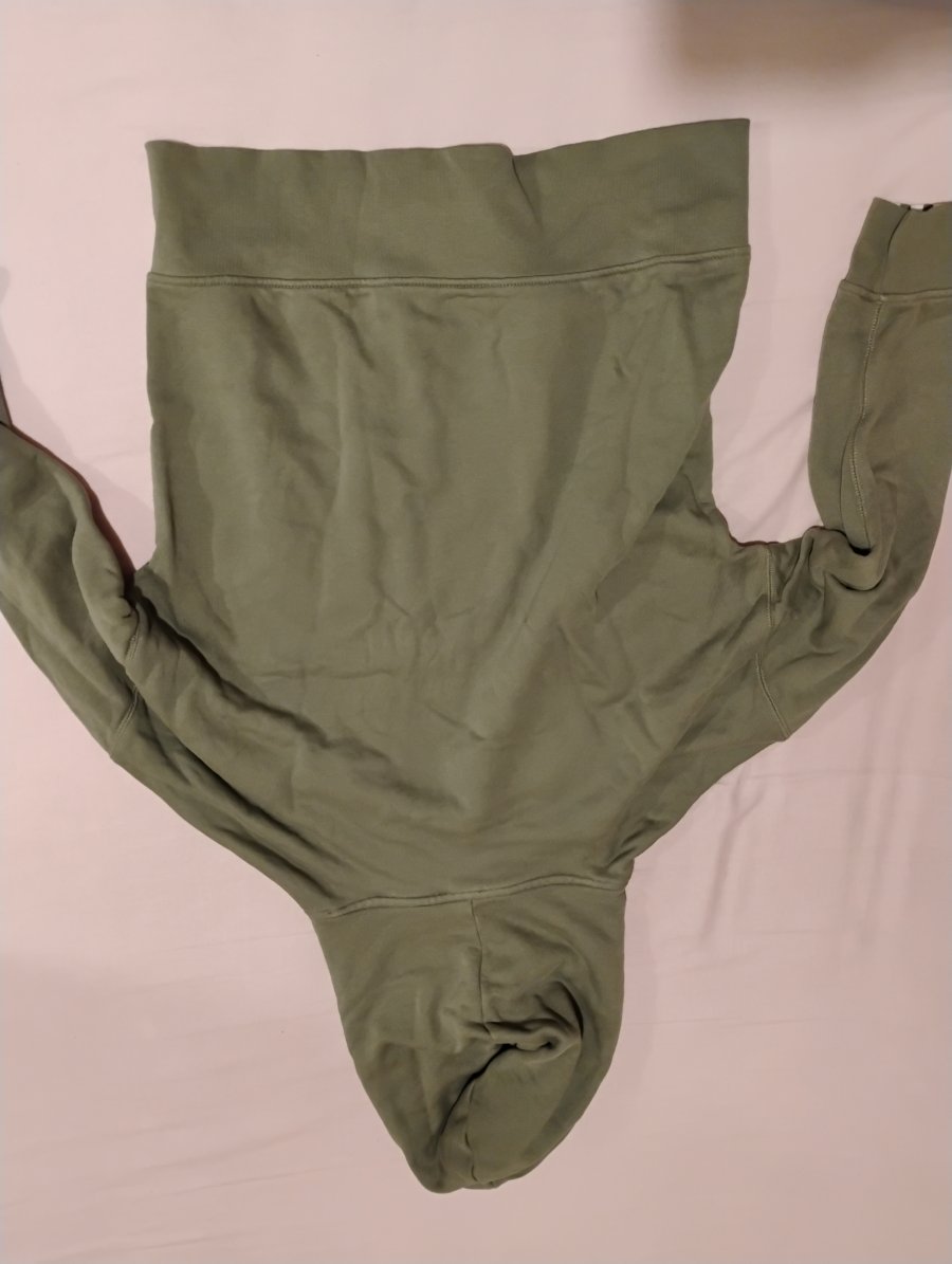 Illustration de Pull adidas vert taille 40