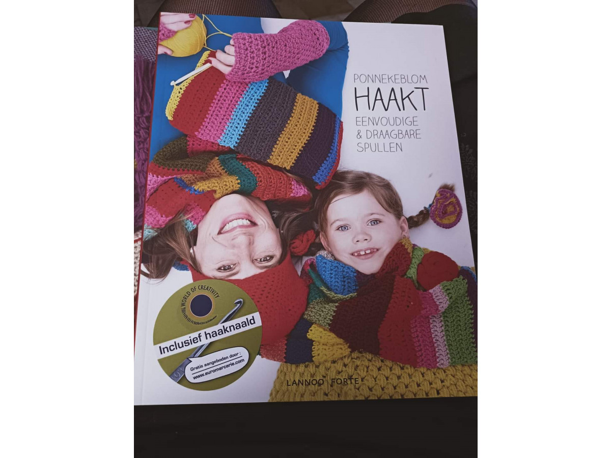 Illustration de Livre de crochet en flamand