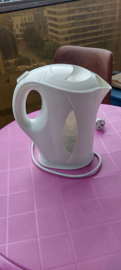 Image BOUILLOIRE KETTLE WATERKOKER 1.2 LT