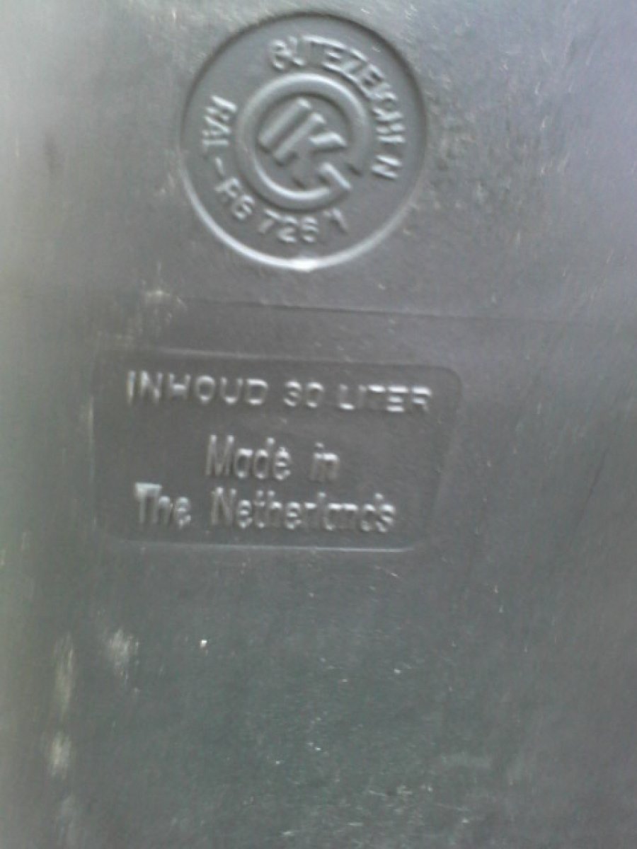 Illustration de bidon 30l