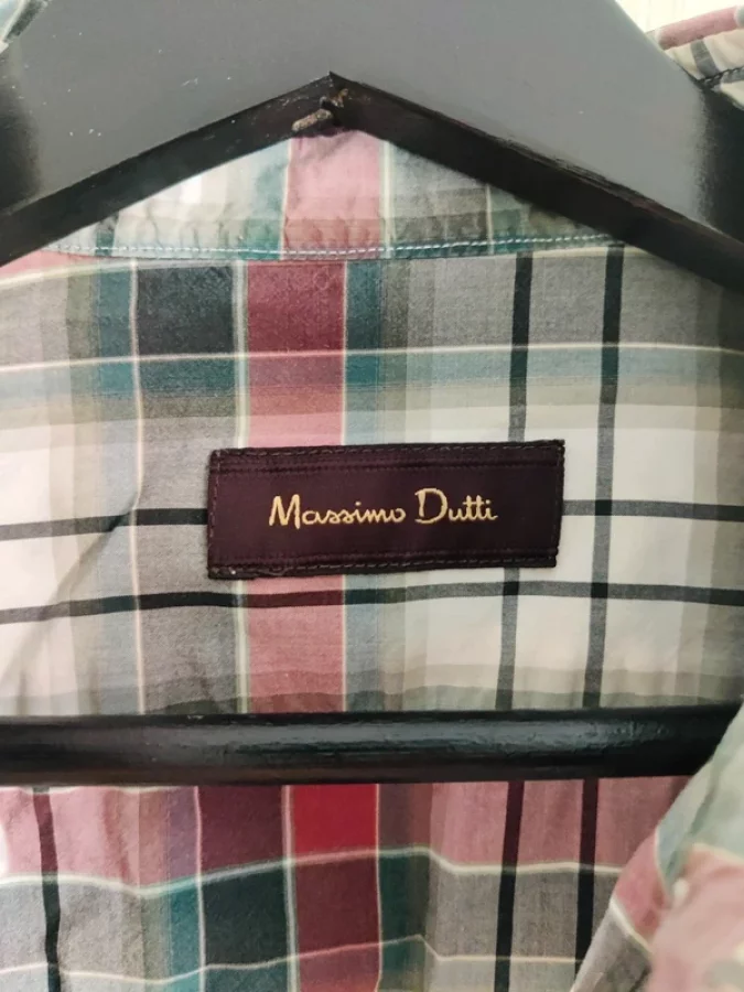 Illustration de Chemise homme Massimo Dutti