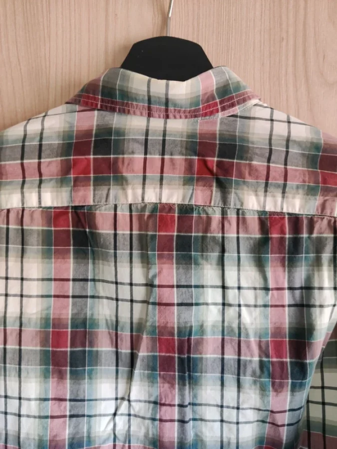 Illustration de Chemise homme Massimo Dutti