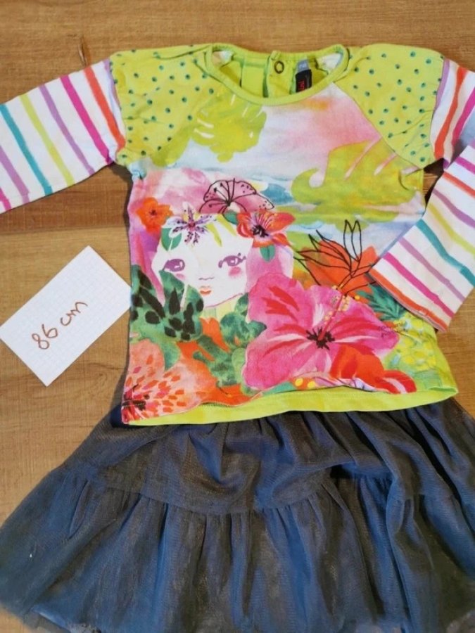 Illustration de Ensemble avec t-shirt longues manches Catimini