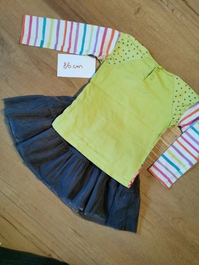 Illustration de Ensemble avec t-shirt longues manches Catimini