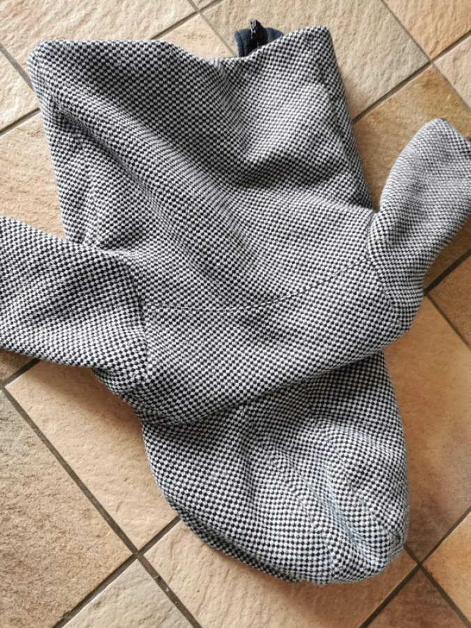 Illustration de Manteau 18 mois