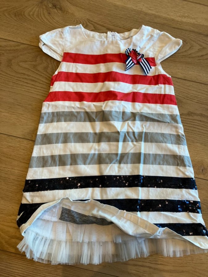 Illustration de Robe boboli