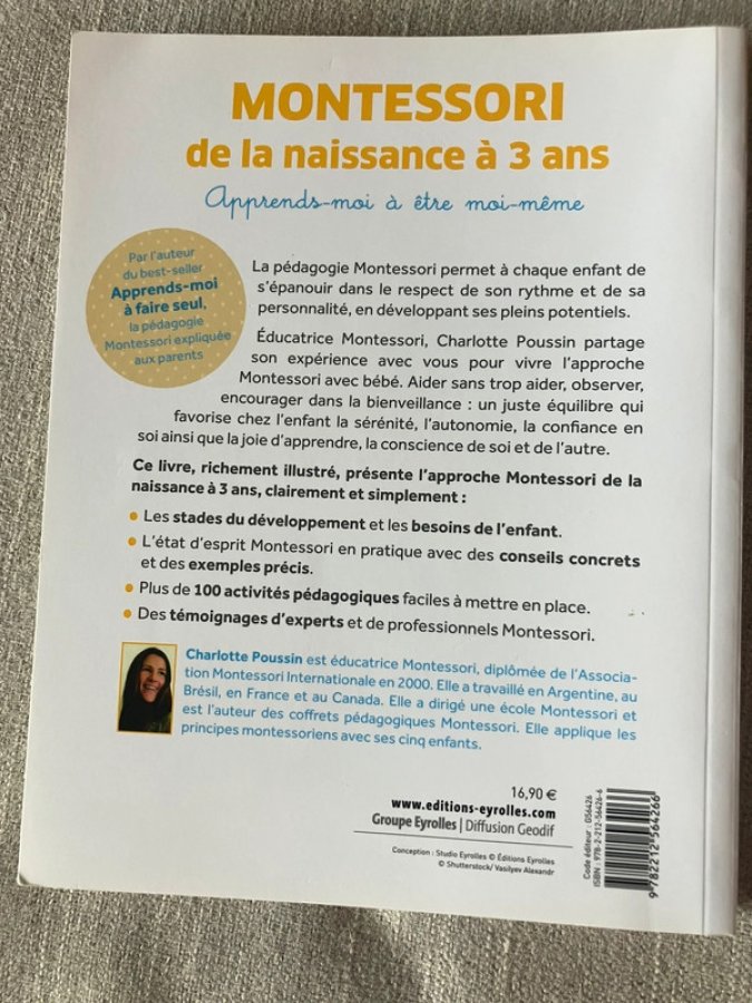 Illustration de Montessori de la naissance à 3 ans
