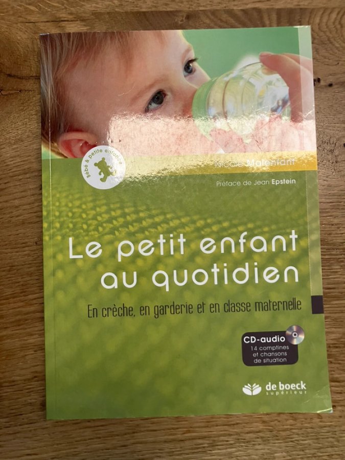 Illustration de Le petit enfant au quotidien