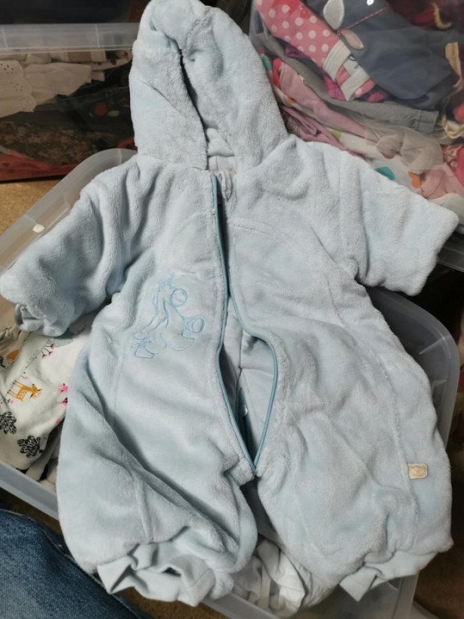Illustration de Combi hiver 1 mois