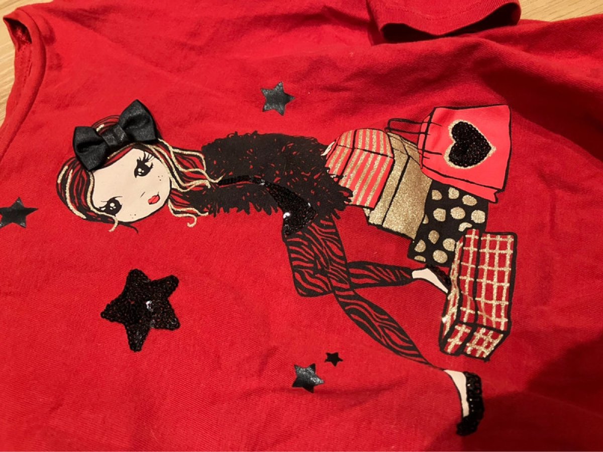 Illustration de T-shirt brillant