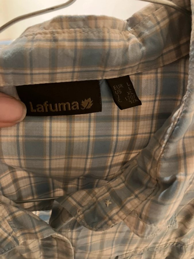 Illustration de Chemise rando