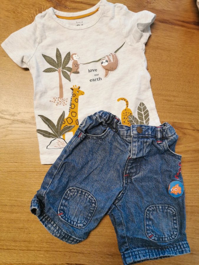 Illustration de Ensemble 12 mois