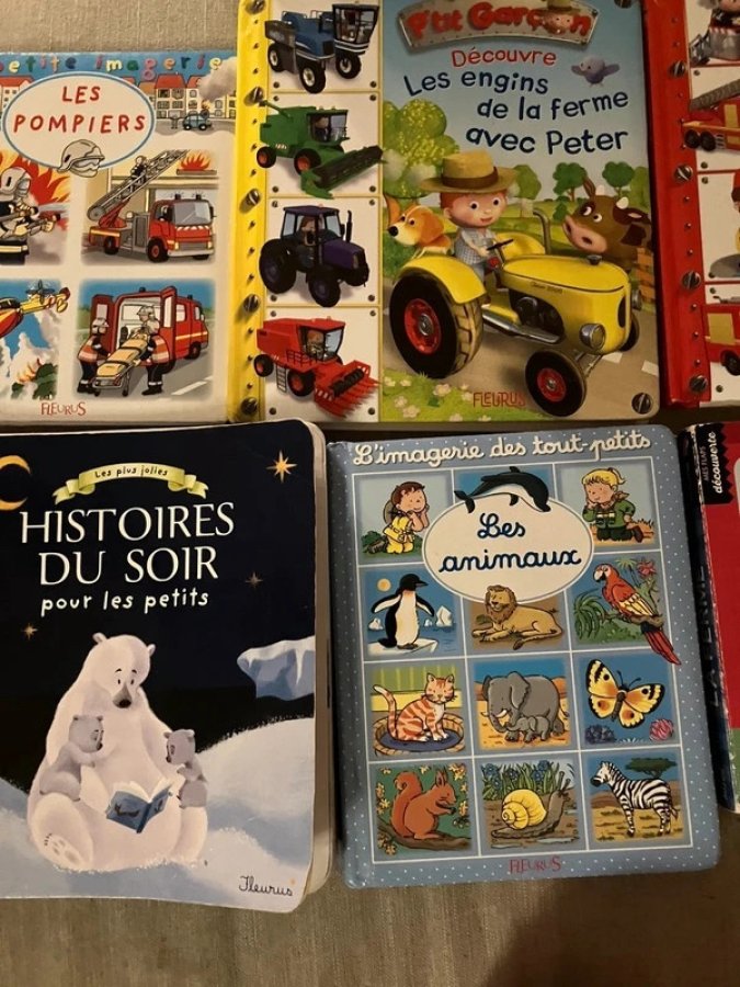 Illustration de Lot de 8 livres pour petits