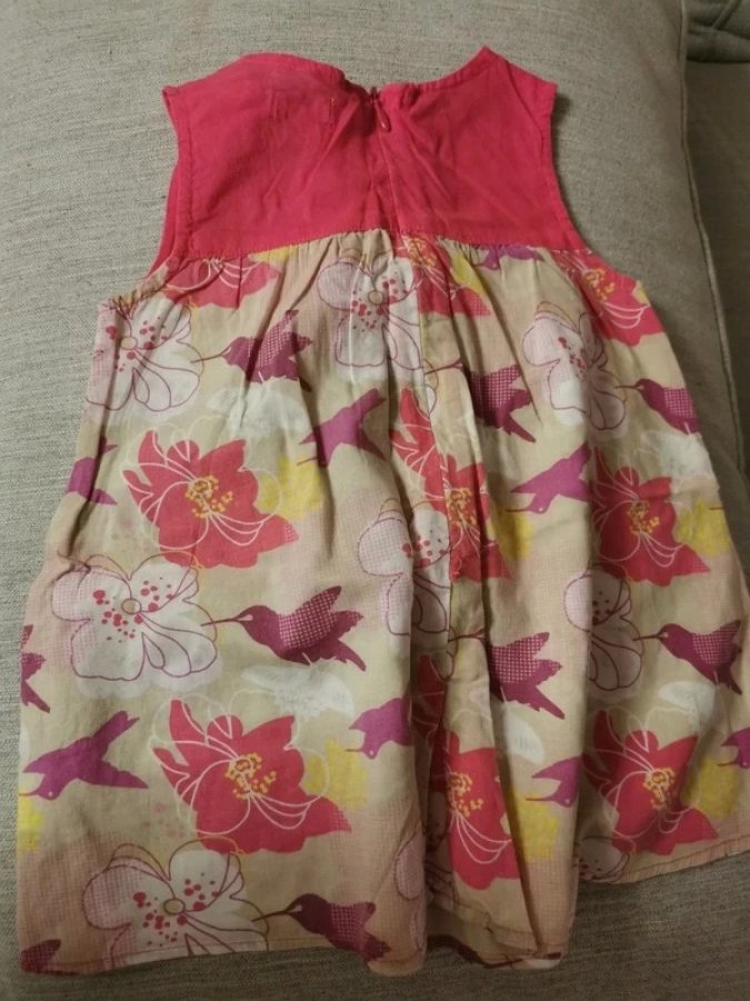 Illustration de Robe légère 18 mois