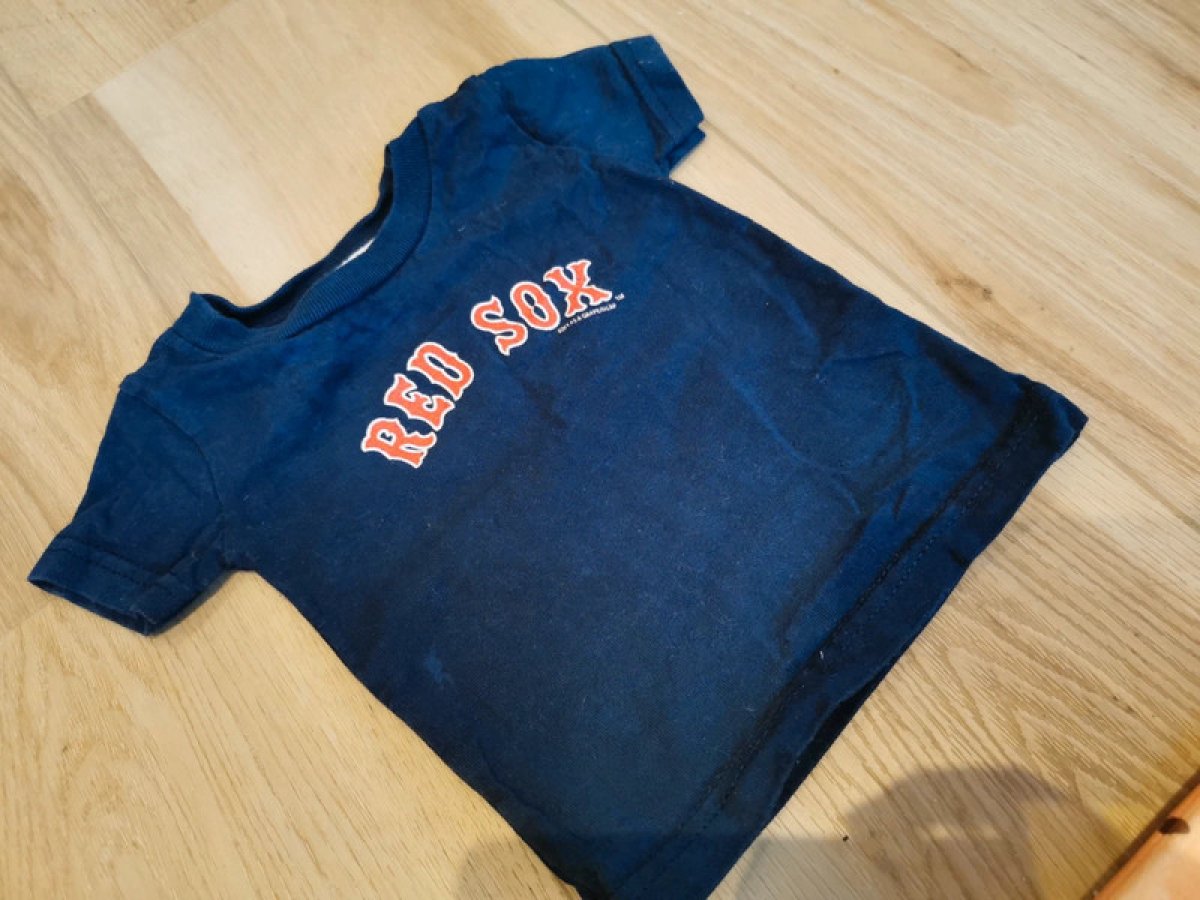 Illustration de T-shirt 6 mois