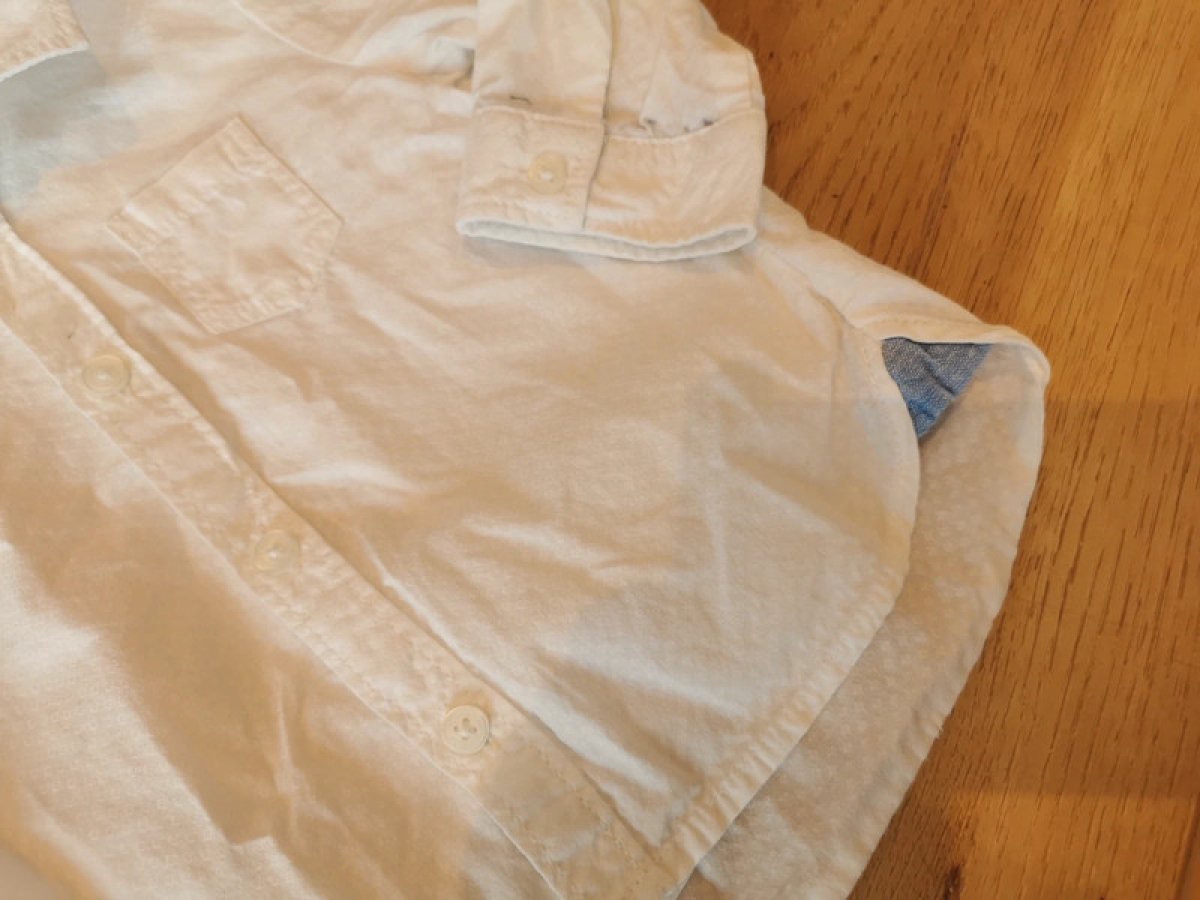 Illustration de Chemise 71 cm