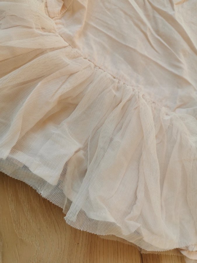 Illustration de Robe légère 6mois