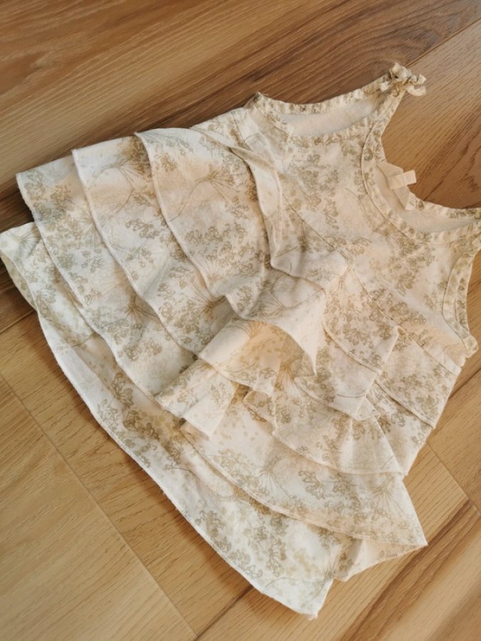 Illustration de Blouse été 