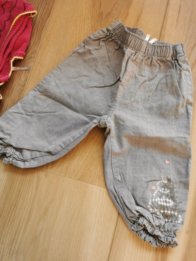 Illustration de Pantalon 71cm