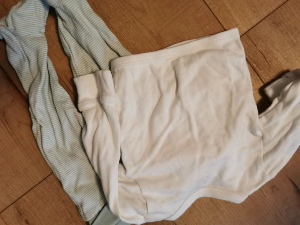 Illustration de Pyjama 68cm
