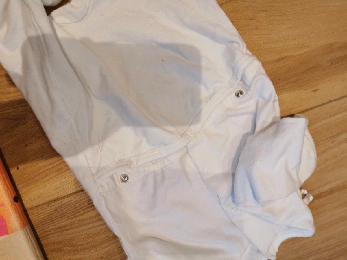 Illustration de Pyjama 68 cm