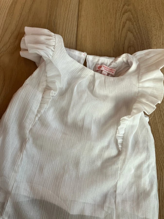 Illustration de Blouse 92 cm