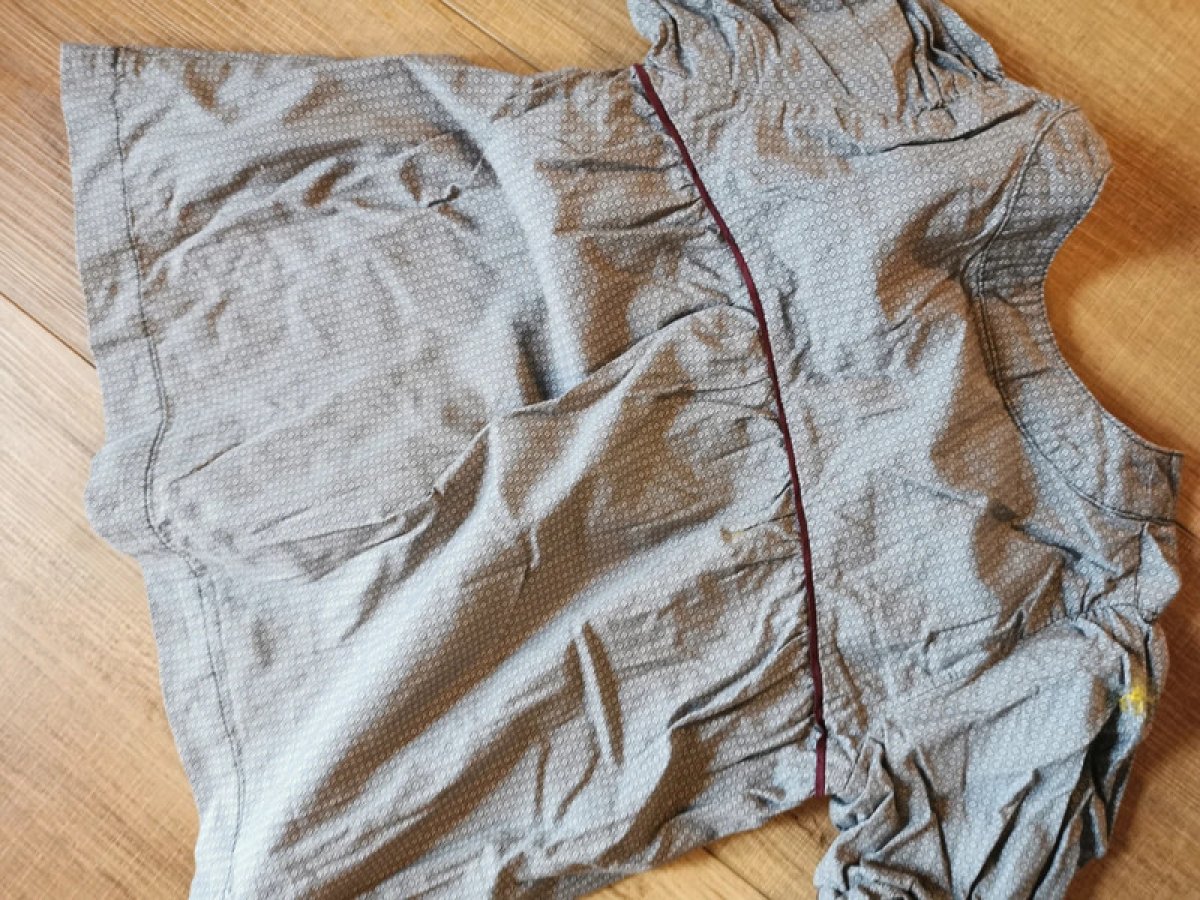 Illustration de Blouse 5 ans 
