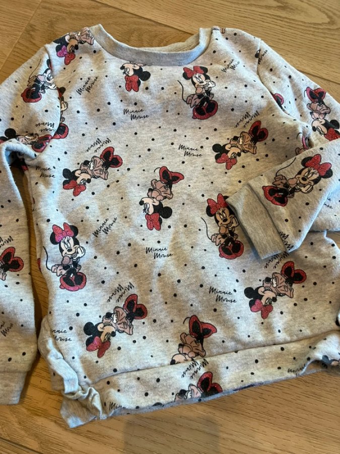 Illustration de Sweat Minnie