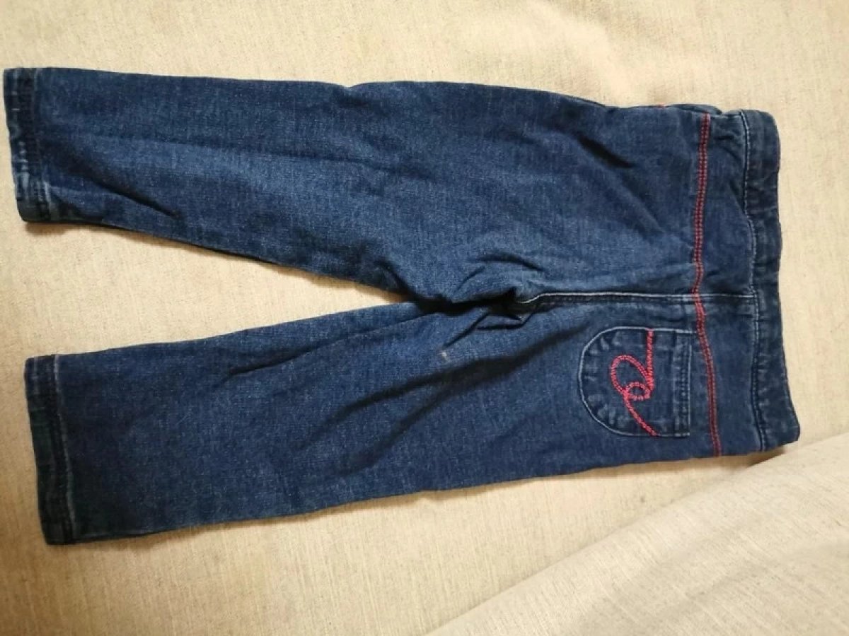 Illustration de Jeans 81 cm