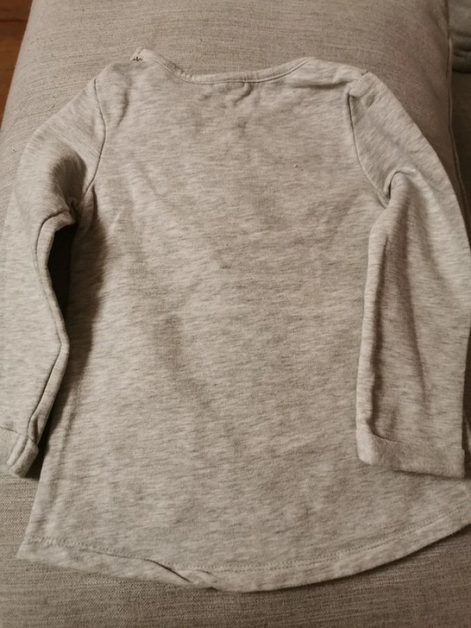 Illustration de Robe pull