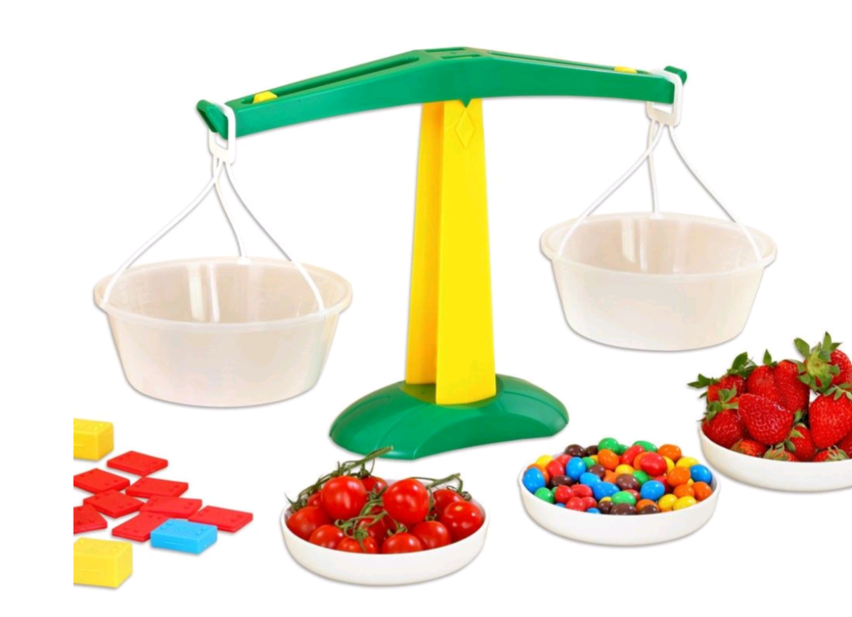 Illustration de Jeu balance à plateaux