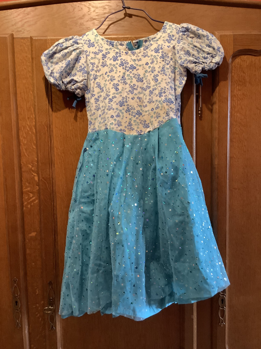 Illustration de Couture, confection et petites réparations